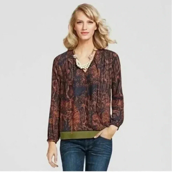 Cabi Python Print Border Wrap Blouse Navy Rust Olive Snakeskin Top Size M - Picture 1 of 5